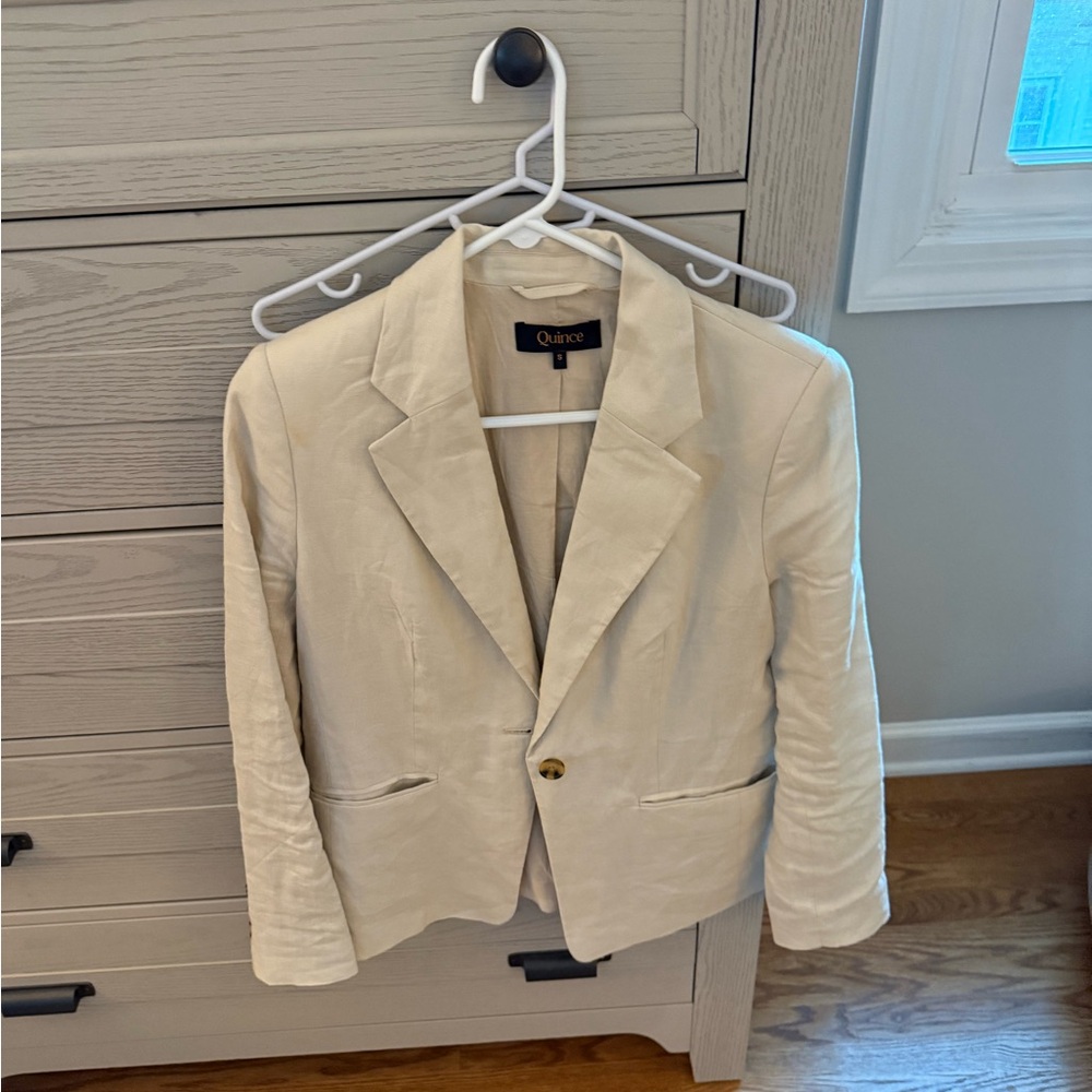 NWOT Quince 100% European Linen Structured Blazer Size S color sand